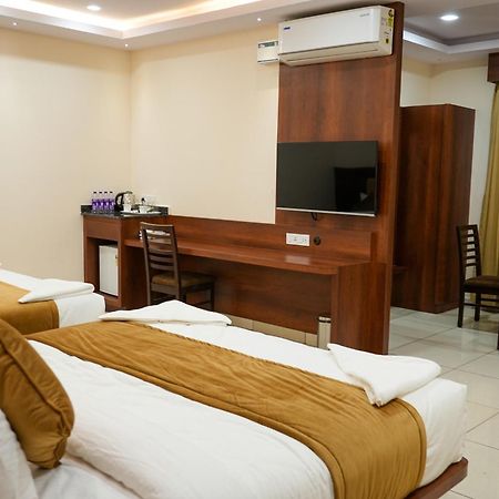 Sri Krishna Inn - Kempegowda Airport Bangalore Devanahalli Extérieur photo