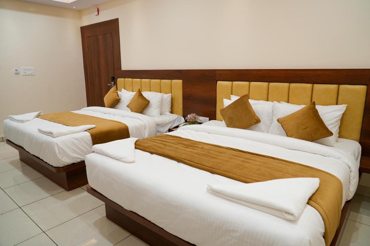 Sri Krishna Inn - Kempegowda Airport Bangalore Devanahalli Extérieur photo